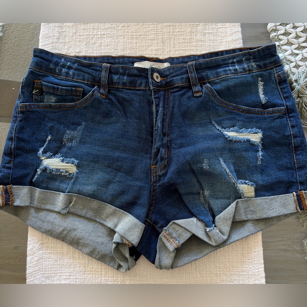 Kancan distressed shorts